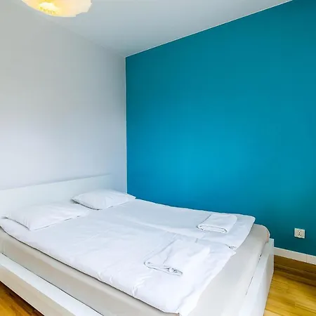 Rent A Flat Torunska St. Apartamento *