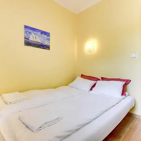 Apartment Rent A Flat - Torunska St. *